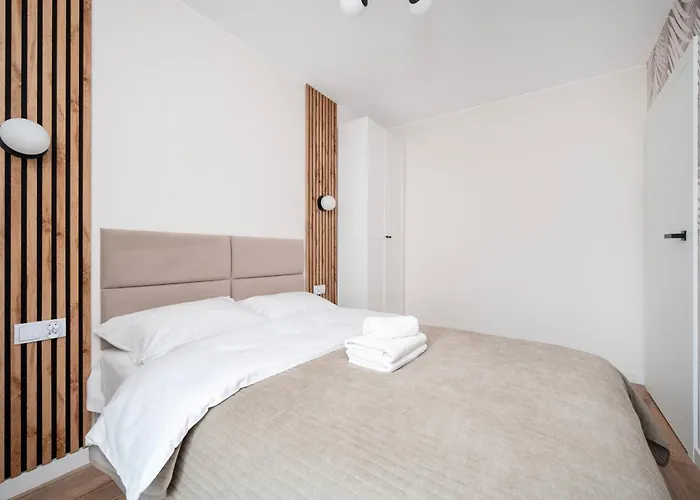 Srebrzynska Superior By Bookinghost Apartamento Łódź